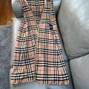 VTG Burberry Plaid Wool Vest Zip Liner
